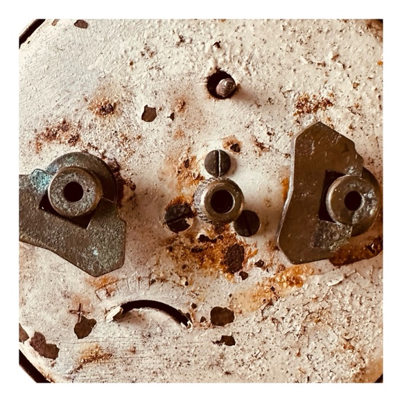 JAZ Vintage 1950s Desktop Clock 4” Analog Mechanical Alarm France - Picture 8 of 8